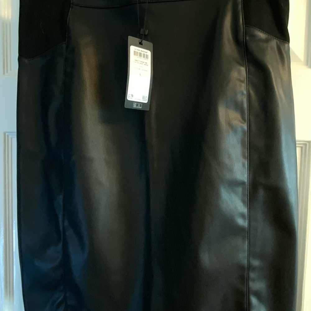 Black pencil skirt, Pomona faux leather